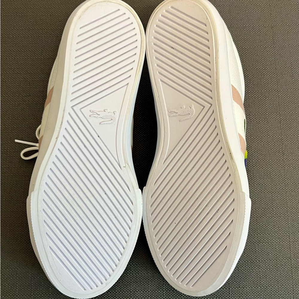 Lacoste Size 7 - Picture 6 of 9